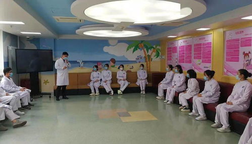 新街口社區(qū)衛(wèi)生服務(wù)中心護(hù)理見習(xí)生帶教工作 夯實(shí)基層護(hù)理服務(wù)的人才基石
